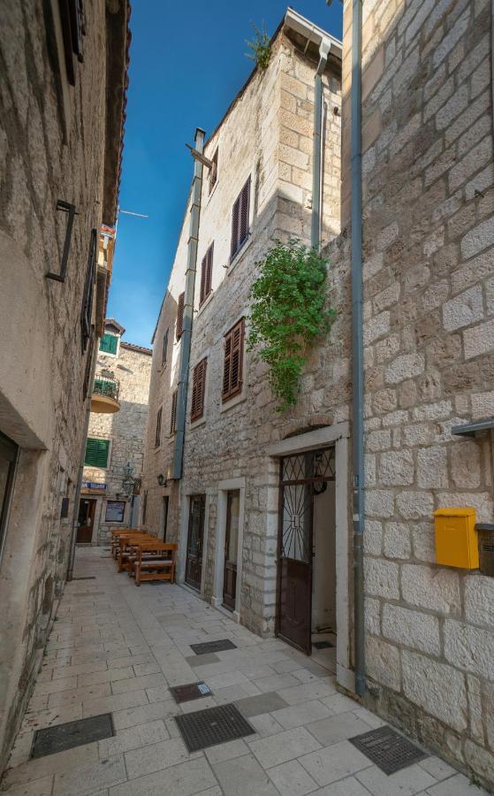 New Cozy Apartment - Center Of Old Town Omiš Exterior foto